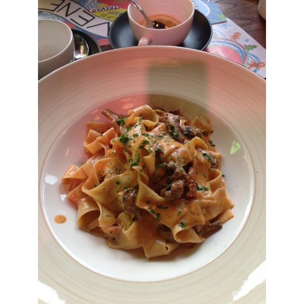 Ресторанный сервис бронирования столиков menu-rest.com - Интерьер ресторана "Марчелли`s"