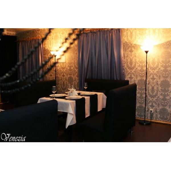 Ресторанный сервис бронирования столиков menu-rest.com - Интерьер ресторана "RESTOCLUB VENEZIA"