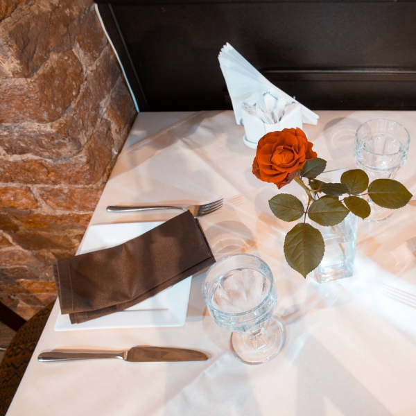 Ресторанный сервис бронирования столиков menu-rest.com - Интерьер ресторана "Аджабсандал"