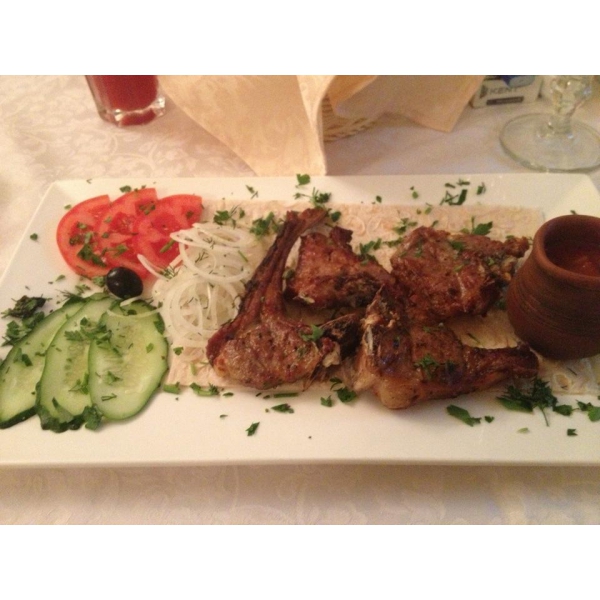 Ресторанный сервис бронирования столиков menu-rest.com - Интерьер ресторана "Абрикос"