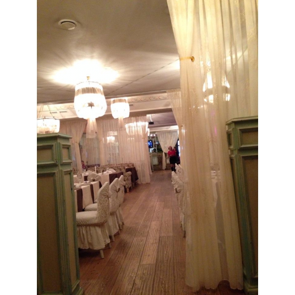 Ресторанный сервис бронирования столиков menu-rest.com - Интерьер ресторана "Абрикос"