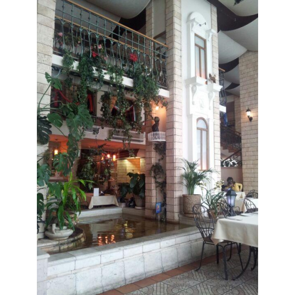 Ресторанный сервис бронирования столиков menu-rest.com - Интерьер ресторана "Буль-Вар"