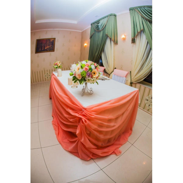 Ресторанный сервис бронирования столиков menu-rest.com - Интерьер ресторана "Небеса"