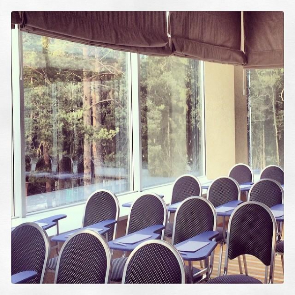 Ресторанный сервис бронирования столиков menu-rest.com - Интерьер ресторана "Репино Cronwell Park отель"