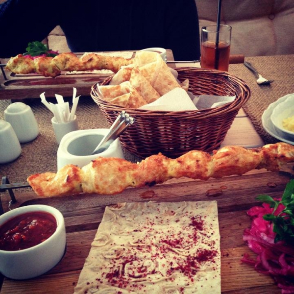 Ресторанный сервис бронирования столиков menu-rest.com - Интерьер ресторана "Шале"