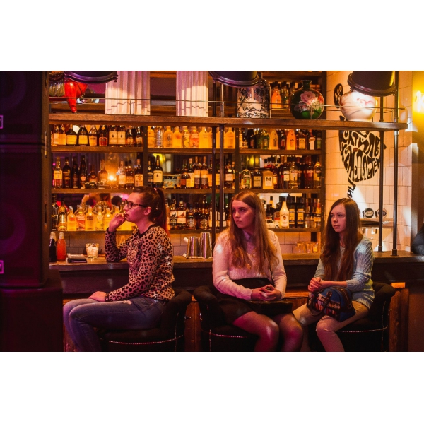 Ресторанный сервис бронирования столиков menu-rest.com - Интерьер ресторана "Bar in"