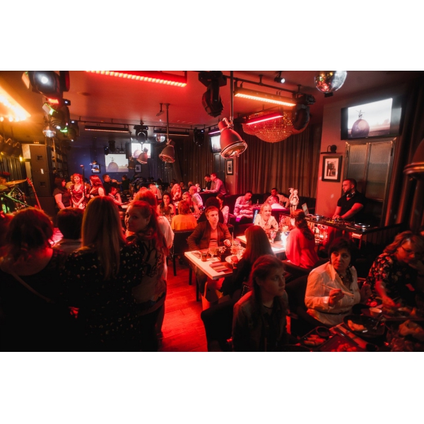 Ресторанный сервис бронирования столиков menu-rest.com - Интерьер ресторана "Bar in"