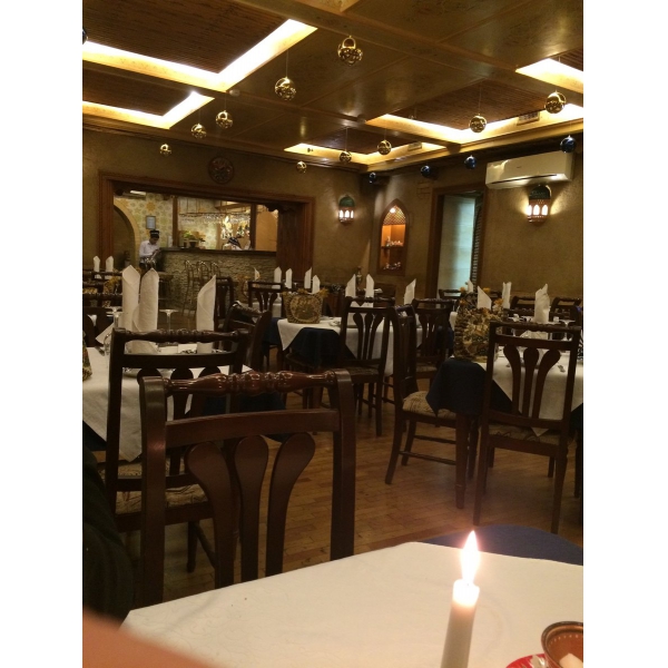 Ресторанный сервис бронирования столиков menu-rest.com - Интерьер ресторана "Караван-Сарай"