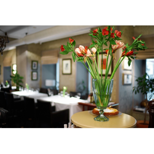 Ресторанный сервис бронирования столиков menu-rest.com - Интерьер ресторана "Vox"