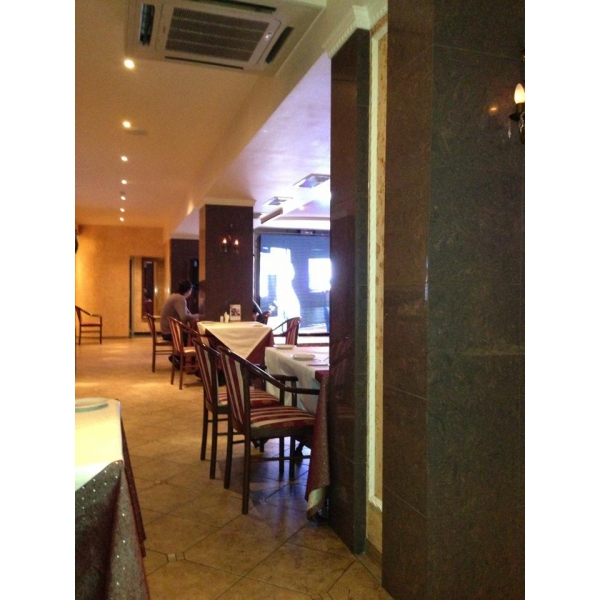 Ресторанный сервис бронирования столиков menu-rest.com - Интерьер ресторана "Старый Пловдив"