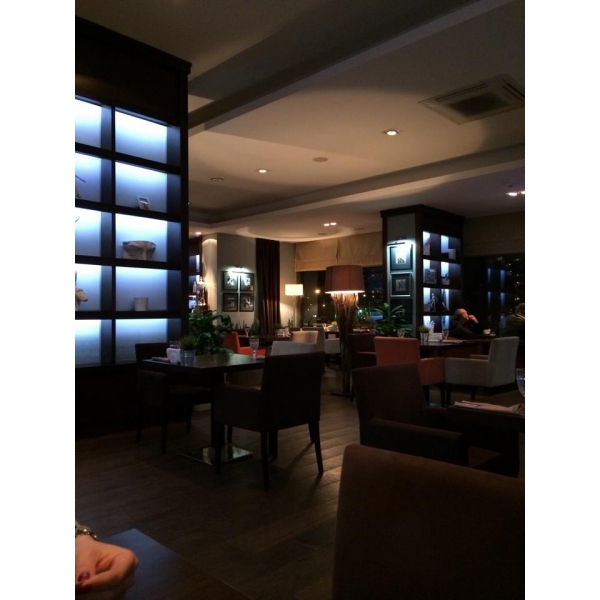 Ресторанный сервис бронирования столиков menu-rest.com - Интерьер ресторана "Трибуна"