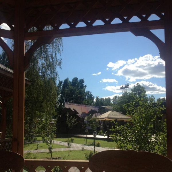 Ресторанный сервис бронирования столиков menu-rest.com - Интерьер ресторана "Лесная сказка"