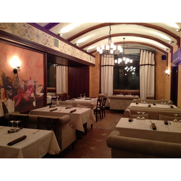 Ресторанный сервис бронирования столиков menu-rest.com - Интерьер ресторана "Trattoria Roberto"
