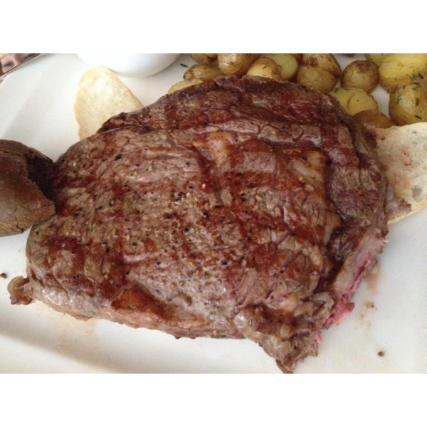 Ресторанный сервис бронирования столиков menu-rest.com - Интерьер ресторана "Апрель Cafe"