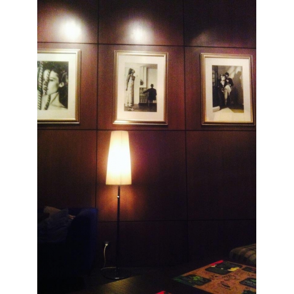 Ресторанный сервис бронирования столиков menu-rest.com - Интерьер ресторана "Апрель Cafe"