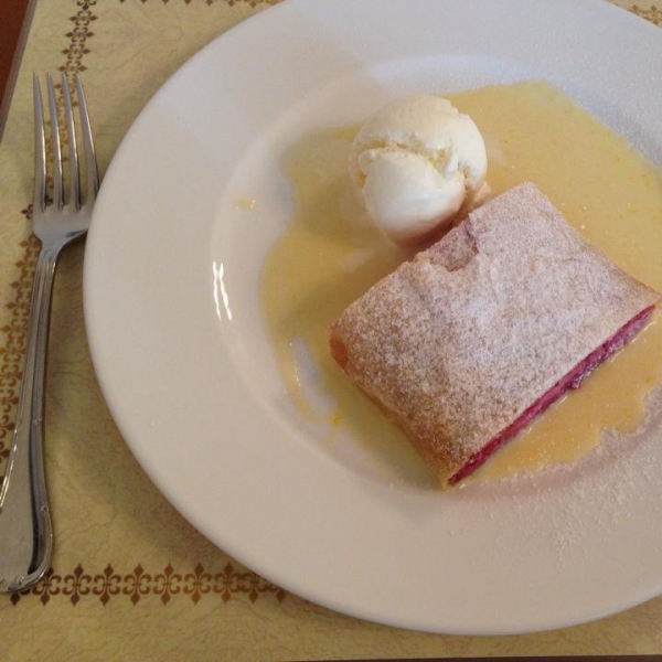 Ресторанный сервис бронирования столиков menu-rest.com - Интерьер ресторана "Штрудельбург"