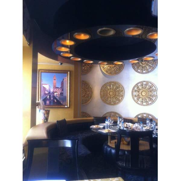 Ресторанный сервис бронирования столиков menu-rest.com - Интерьер ресторана "Холст Масло"