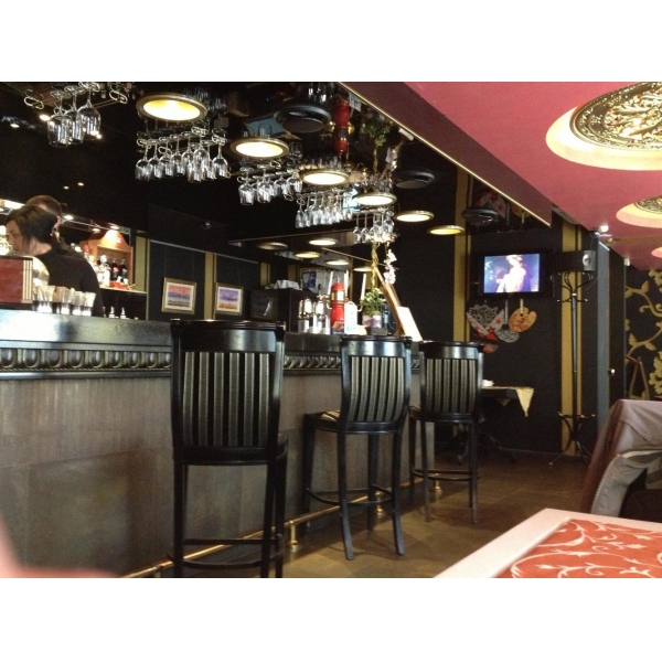 Ресторанный сервис бронирования столиков menu-rest.com - Интерьер ресторана "Холст Масло"