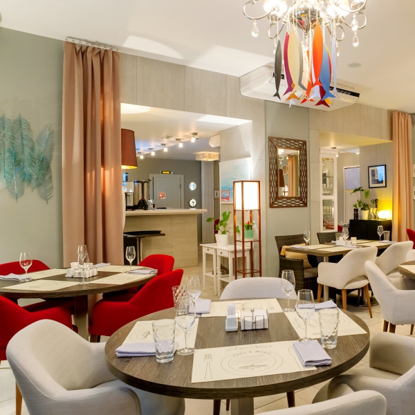 Ресторанный сервис бронирования столиков menu-rest.com - Интерьер ресторана "RoseMary"