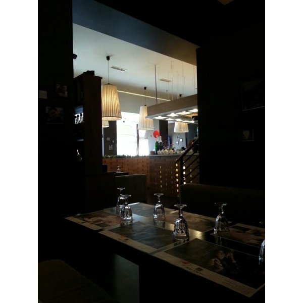 Ресторанный сервис бронирования столиков menu-rest.com - Интерьер ресторана "Bona Capona"