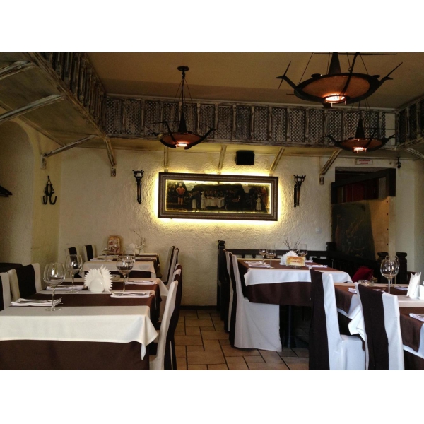 Ресторанный сервис бронирования столиков menu-rest.com - Интерьер ресторана "Кавказ-Бар"