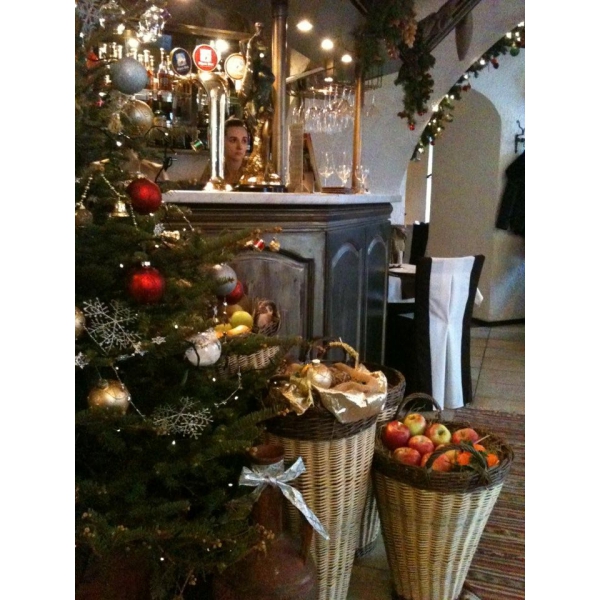 Ресторанный сервис бронирования столиков menu-rest.com - Интерьер ресторана "Кавказ-Бар"