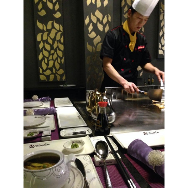 Ресторанный сервис бронирования столиков menu-rest.com - Интерьер ресторана "Meat Line"