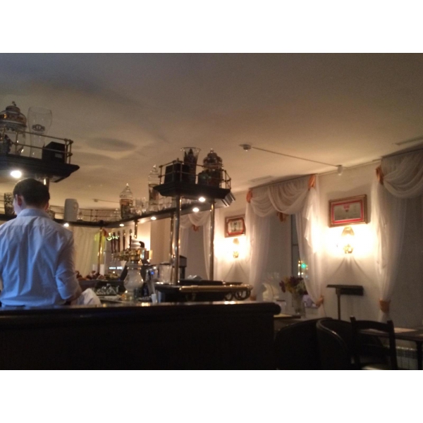 Ресторанный сервис бронирования столиков menu-rest.com - Интерьер ресторана "Warsteiner Forum"