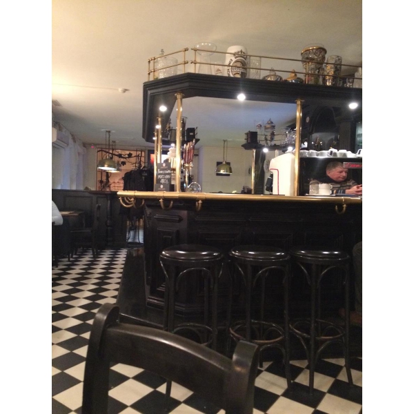 Ресторанный сервис бронирования столиков menu-rest.com - Интерьер ресторана "Warsteiner Forum"