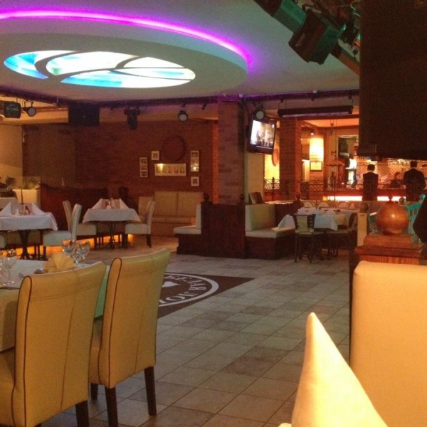 Ресторанный сервис бронирования столиков menu-rest.com - Интерьер ресторана "Белая Лошадь"