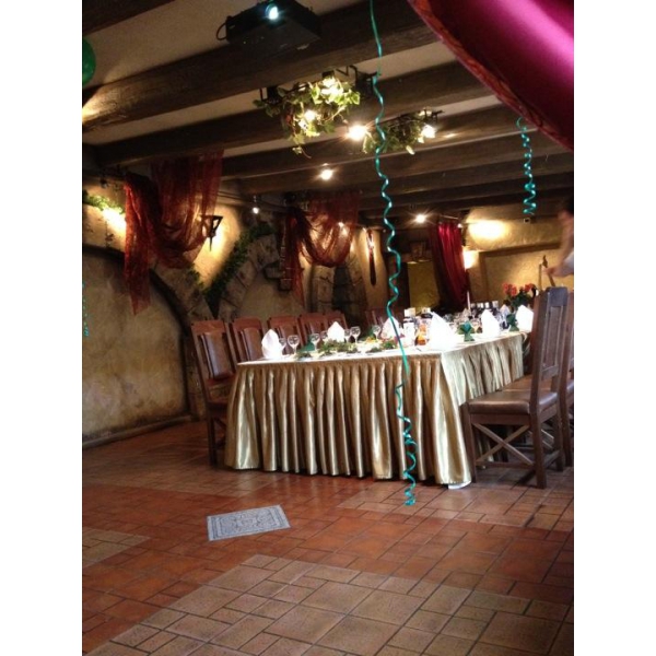 Ресторанный сервис бронирования столиков menu-rest.com - Интерьер ресторана "Шервуд"