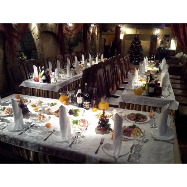 Ресторанный сервис бронирования столиков menu-rest.com - Интерьер ресторана "Шервуд"