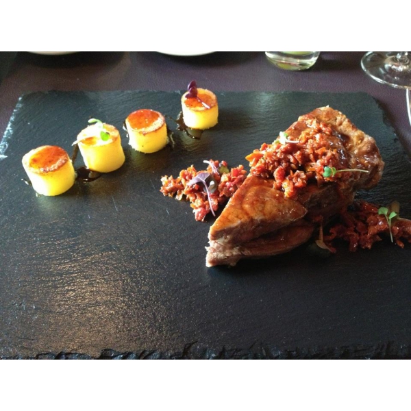 Ресторанный сервис бронирования столиков menu-rest.com - Интерьер ресторана "Винотека Grand Cru"