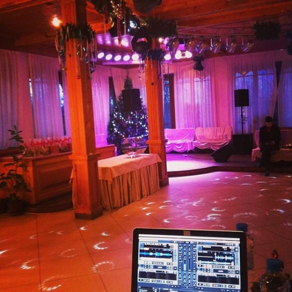 Ресторанный сервис бронирования столиков menu-rest.com - Интерьер ресторана "Красный кабачок"