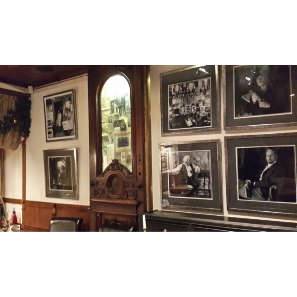 Ресторанный сервис бронирования столиков menu-rest.com - Интерьер ресторана "Cabinet-Portrait"