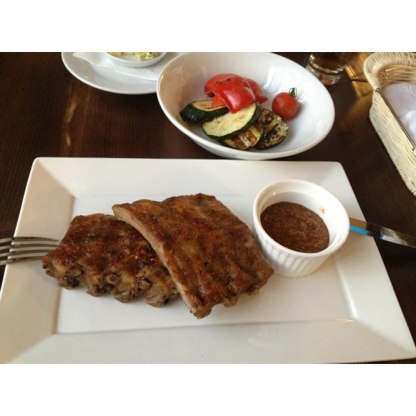 Ресторанный сервис бронирования столиков menu-rest.com - Интерьер ресторана "Бермудский треугольник"