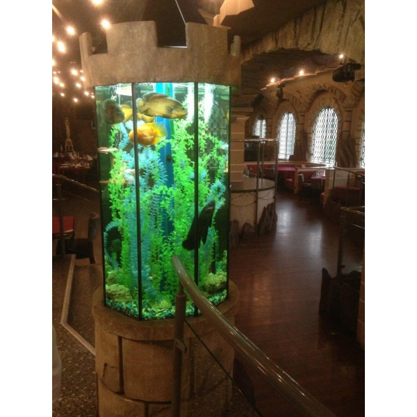 Ресторанный сервис бронирования столиков menu-rest.com - Интерьер ресторана "Леон"