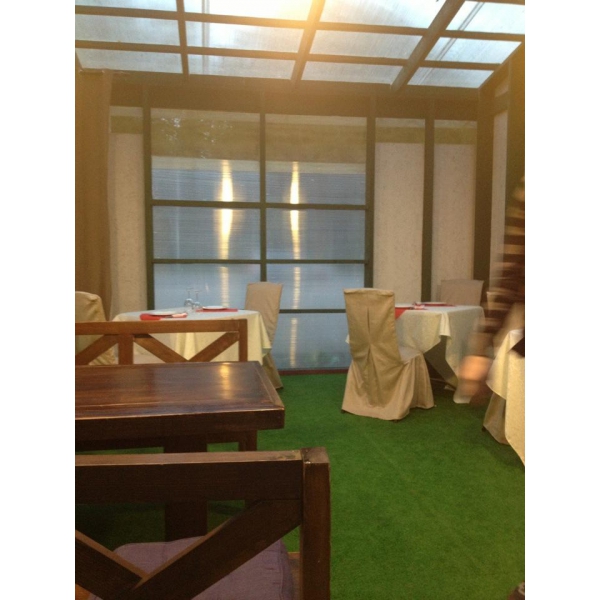 Ресторанный сервис бронирования столиков menu-rest.com - Интерьер ресторана "Белое солнце"