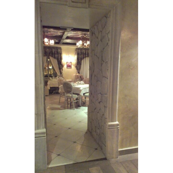 Ресторанный сервис бронирования столиков menu-rest.com - Интерьер ресторана "Заферан"