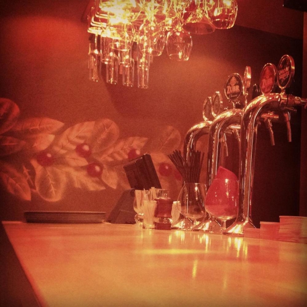 Ресторанный сервис бронирования столиков menu-rest.com - Интерьер ресторана "Брусника"