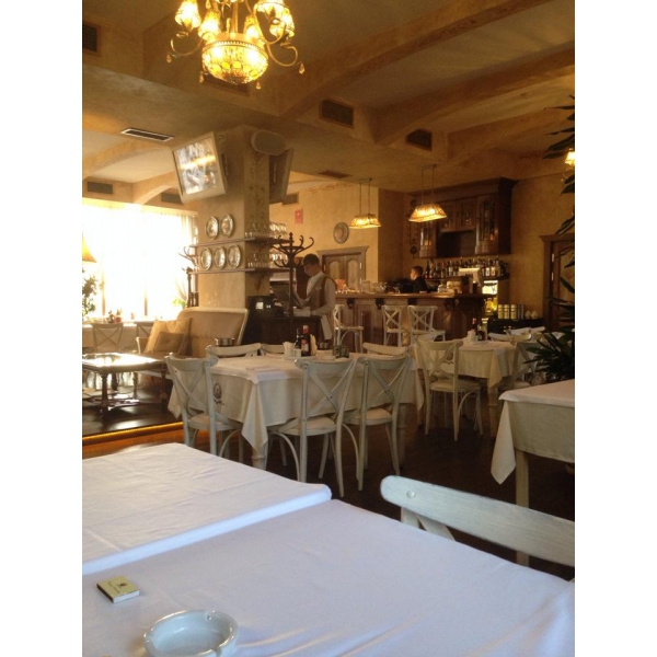 Ресторанный сервис бронирования столиков menu-rest.com - Интерьер ресторана "Монтенегро"