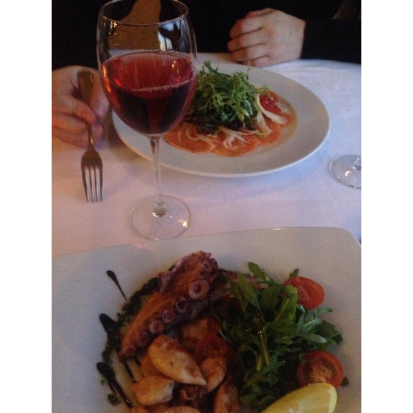 Ресторанный сервис бронирования столиков menu-rest.com - Интерьер ресторана "Монтенегро"