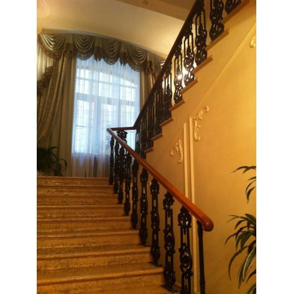 Ресторанный сервис бронирования столиков menu-rest.com - Интерьер ресторана "Villa Aston"