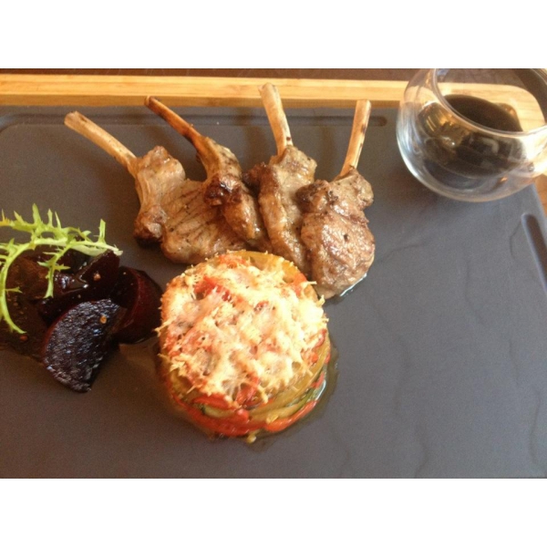 Ресторанный сервис бронирования столиков menu-rest.com - Интерьер ресторана "Villa Aston"