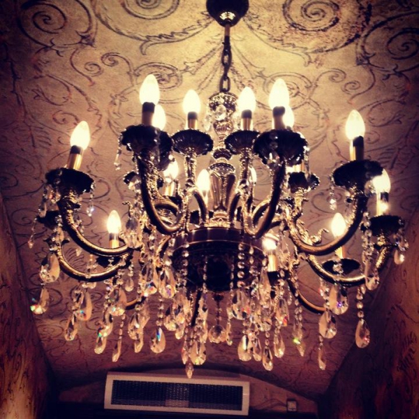 Ресторанный сервис бронирования столиков menu-rest.com - Интерьер ресторана "Villa Aston"