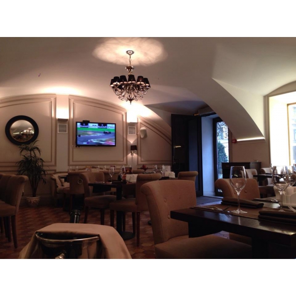 Ресторанный сервис бронирования столиков menu-rest.com - Интерьер ресторана "Villa Aston"