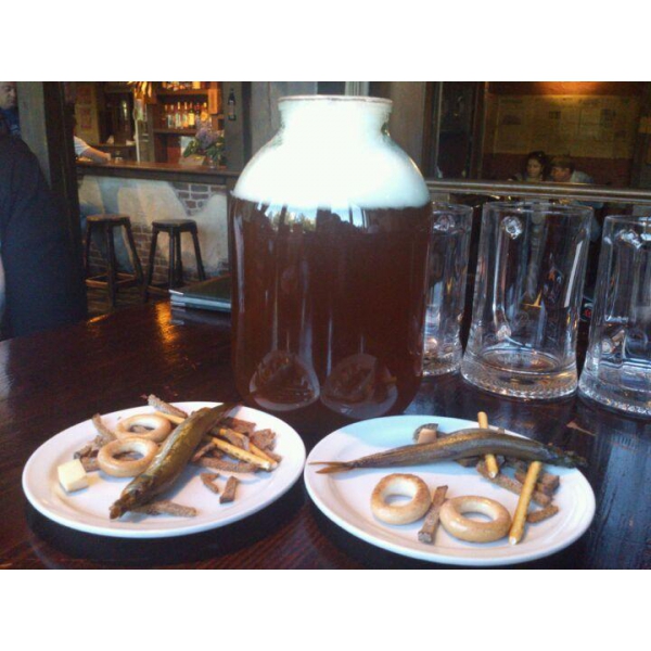 Ресторанный сервис бронирования столиков menu-rest.com - Интерьер ресторана "Толстый Фраер"