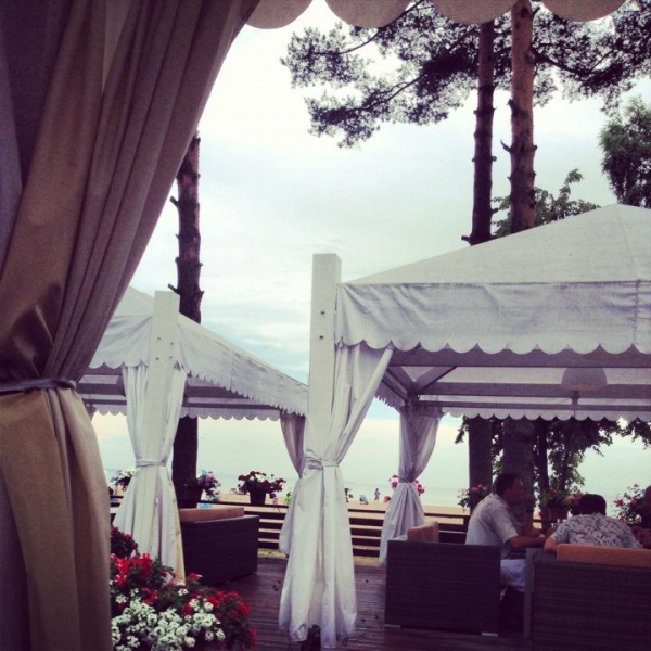 Ресторанный сервис бронирования столиков menu-rest.com - Интерьер ресторана "Runo.ru"