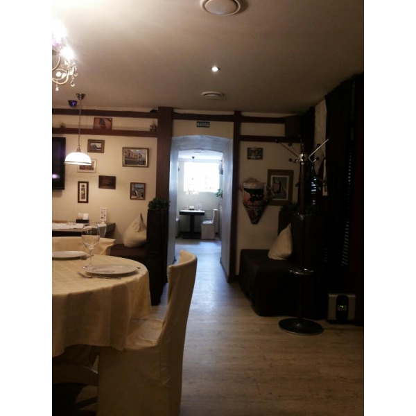 Ресторанный сервис бронирования столиков menu-rest.com - Интерьер ресторана "La Mia Firenze"