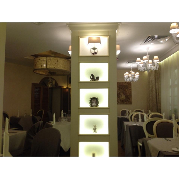 Ресторанный сервис бронирования столиков menu-rest.com - Интерьер ресторана "Декантер"